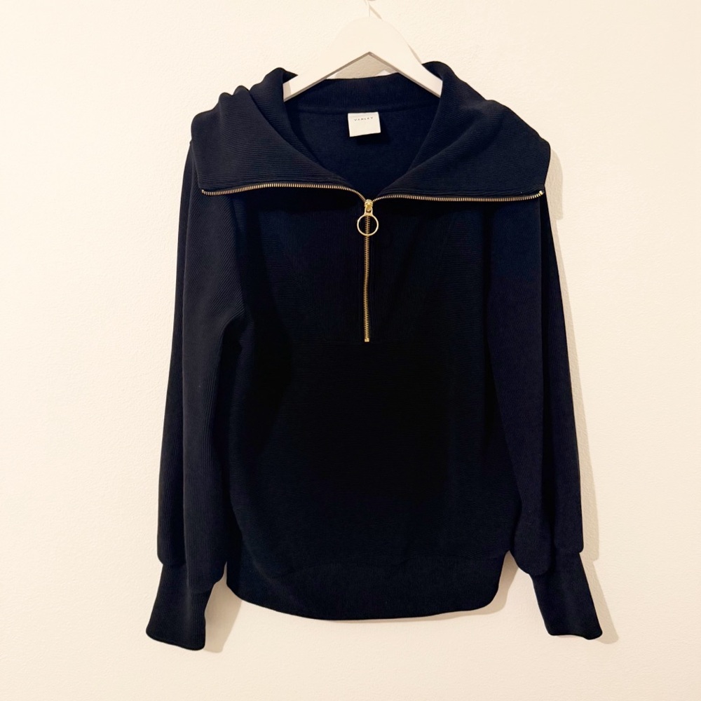 Varley Vine half zip pullover black gold size small s